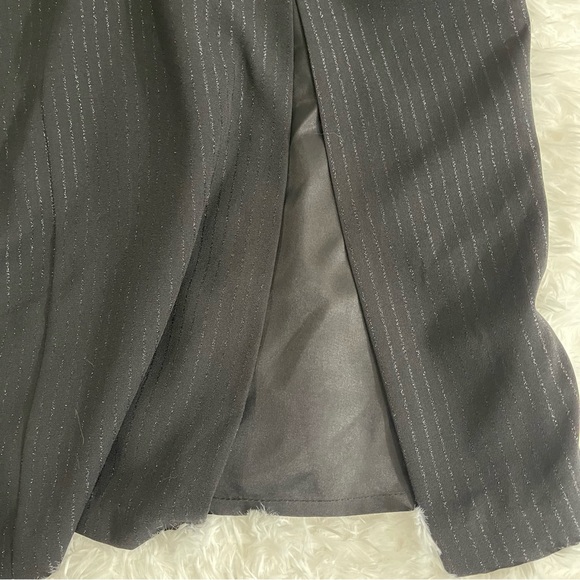 Virgo ll Maxi Dress Woman’s Sz 10 Black/ Silver Shimmer Stripes Attached Belt - Picture 7 of 7